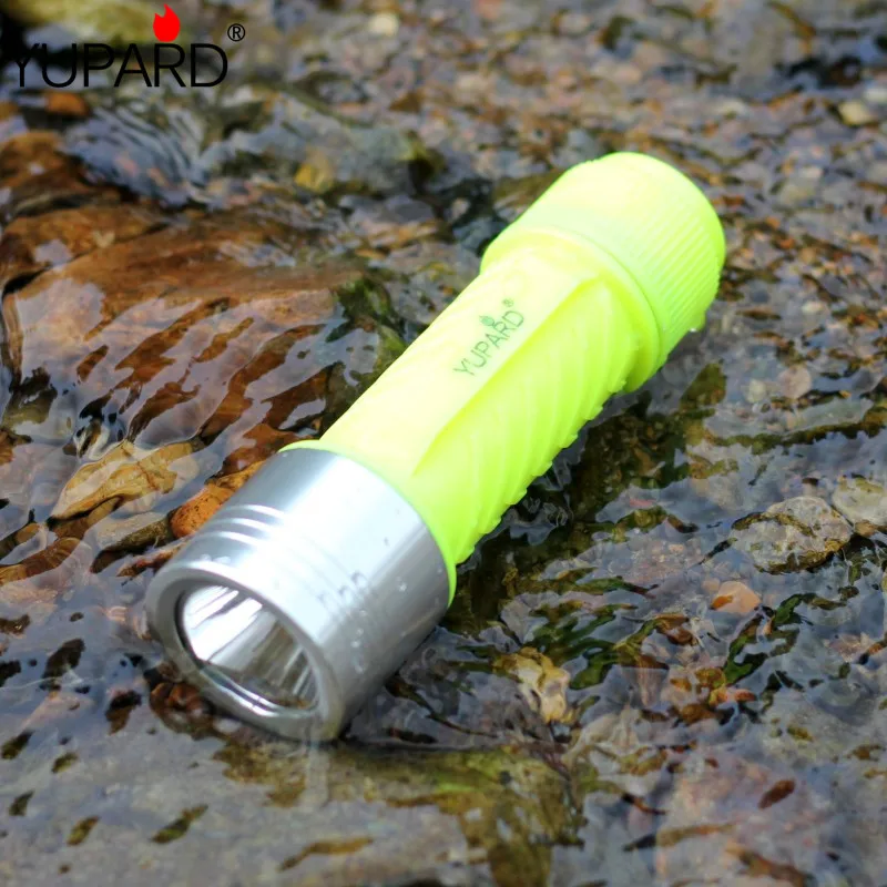 yupard xm l2 led t6 led impermeavel diving flashlight diver underwater tocha recarregavel 26650 18650 aaa mais carregador 01