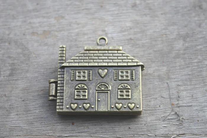 1pcs Bronze tone House M&S Charm Pendant Locket Pendant Necklace 36x40mm