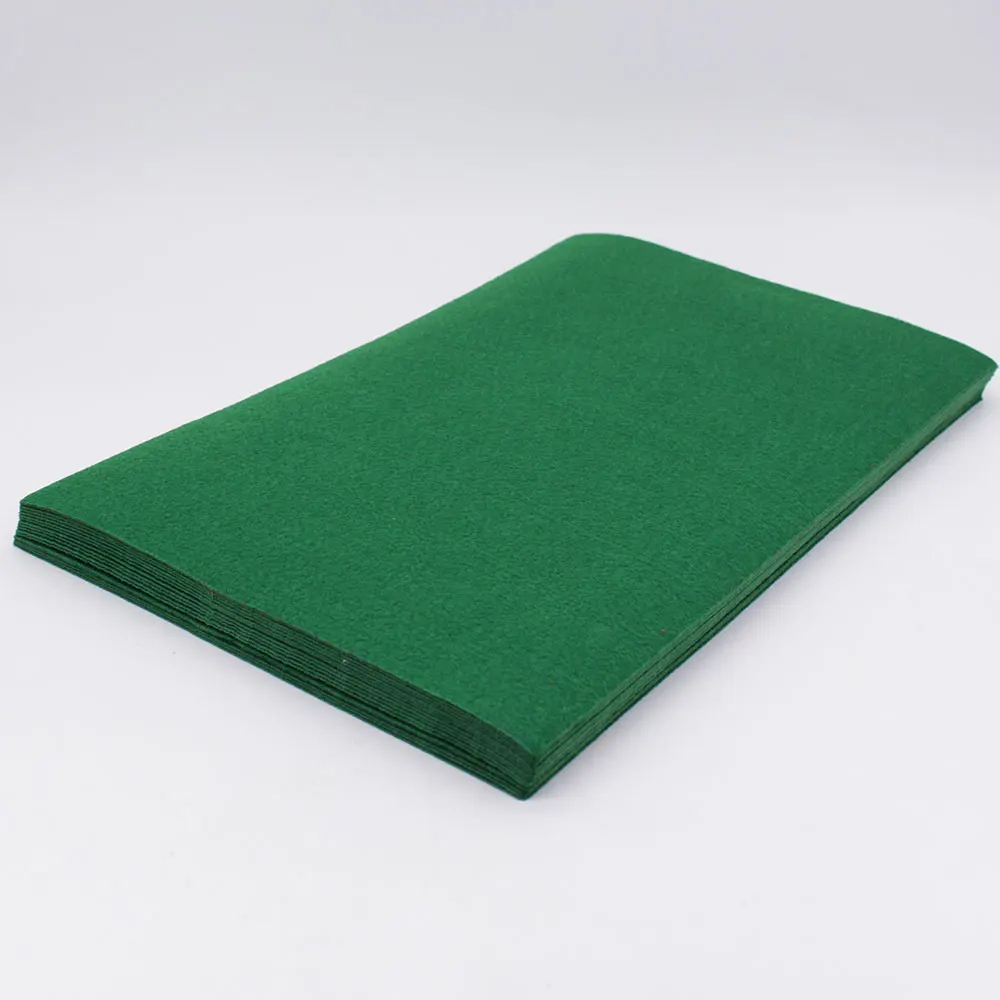 CMCYILING Rosso Verde 1mm di Spessore Duro Feltro Lenzuola Feltro Tessuti Per Cucito Fai Da Te Fatti A Mano da Cucire Fieltro Feltro Entretela