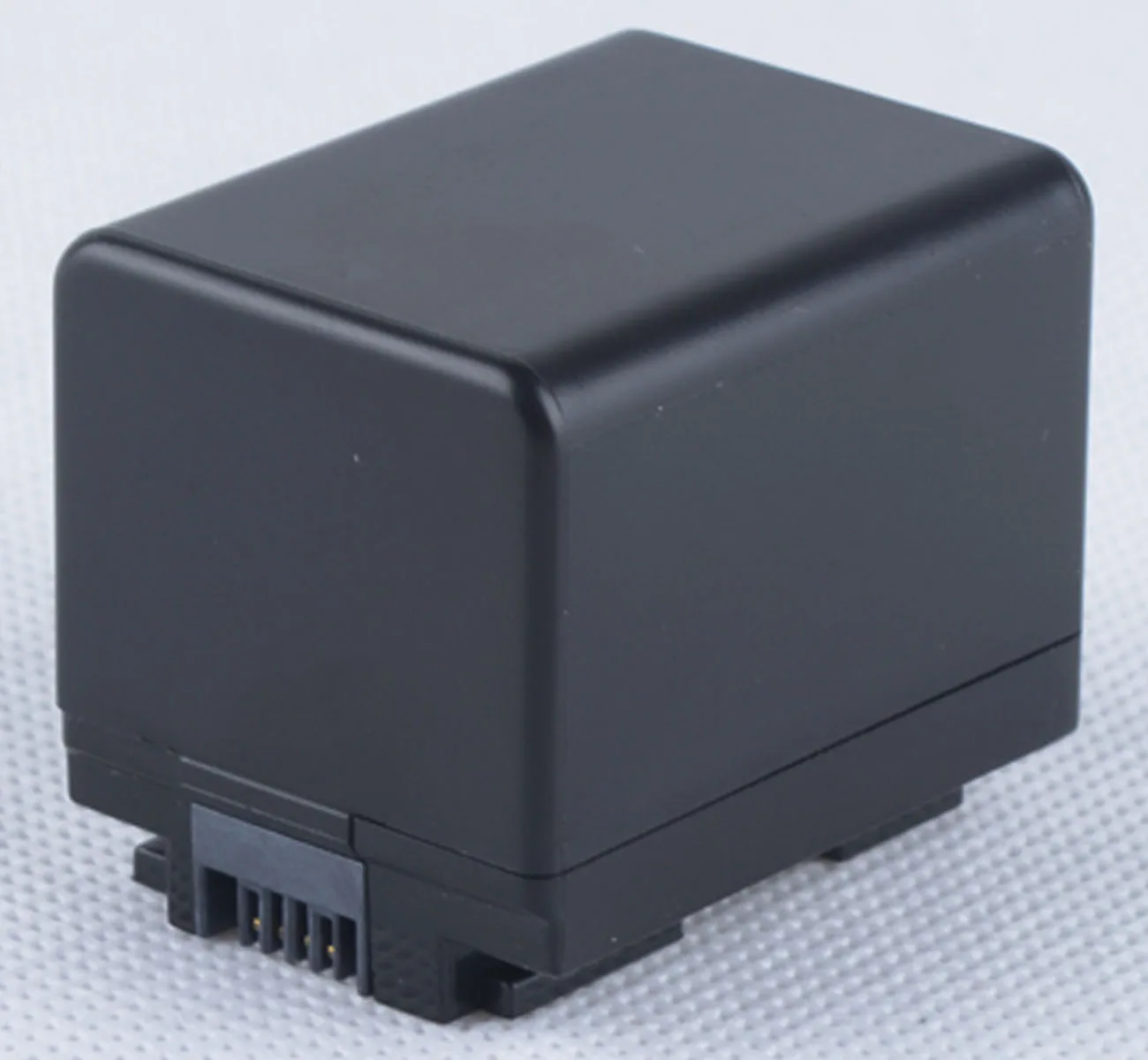 Аккумулятор для видеокамеры Canon фотокамера VIXIA HF R30, R32, R40, R42, R50, R52, R60, R62, R70, R72, R80, R82, R800, HFR80, HFR82, HFR800