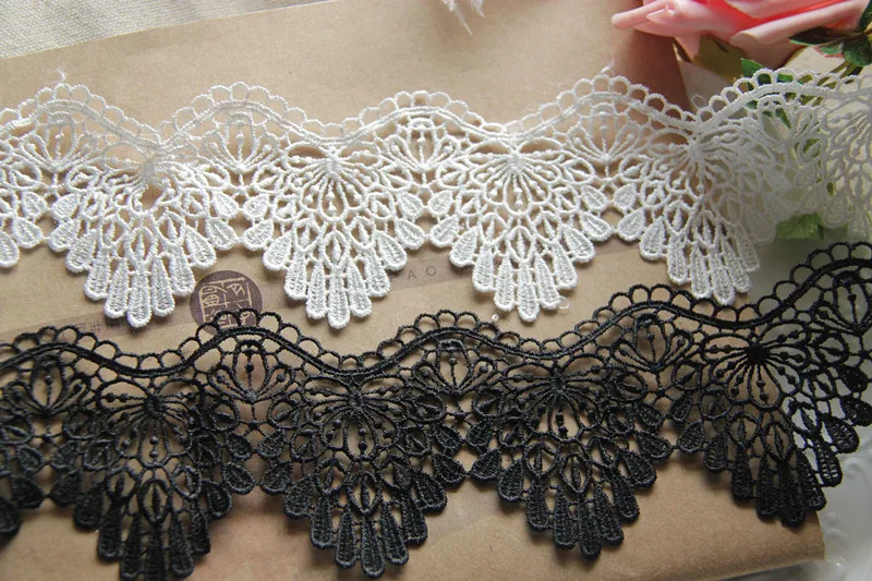 

5 yard 6cm 2.36" wide ivory/black water soluble lace trim ribbon ML25L51