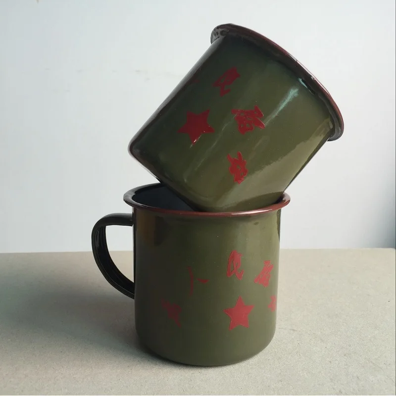 serve the people travel mugs drinkware handgrip metal enamel made traditional old item from China Chinese classic army green mug