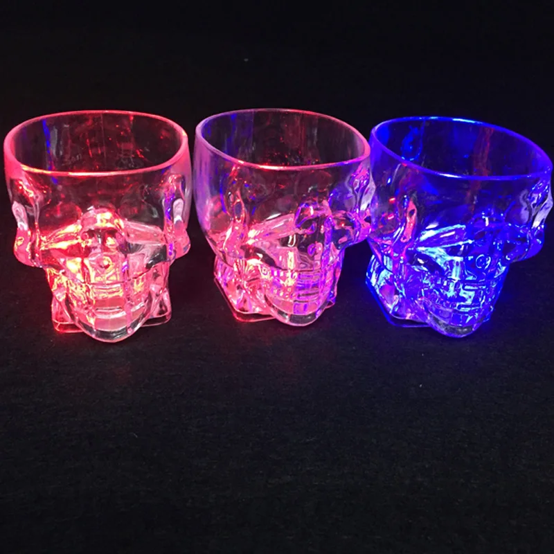 40PCS Ghost Head Colorful Flashing Led Light Cup Magic Demon Mask PS Flash Wine Beer Bar Mug Drink For Party Halloween Ktv Cup