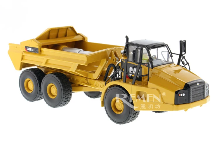 DM 1:50 Caterpillar Cat 740B EJ Articulated Hauler Dump Truck Engineering Machinery 85500 Collectible Diecast Model Replica Toy