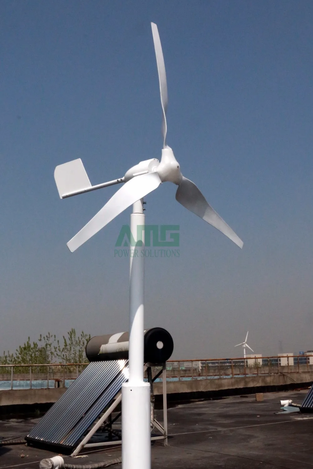 Advanced 600W 24V 3 Blades Horizontal Small Wind Turbine Generator For Garden/Rooftop/Boat With Boost Hybrid Controller