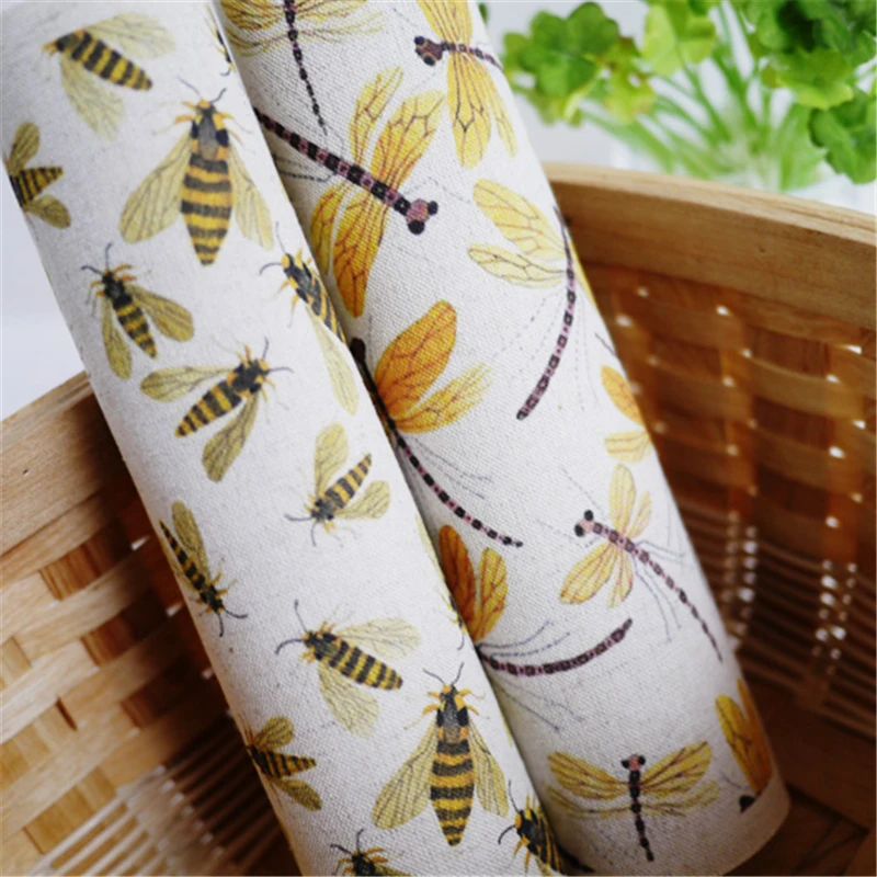 

High quality 2pcs 20*30cm honeybee and dragonfly Hand Dyed Cotton Linen Fabric Diy Sewing Craft Patchwork Cloth Fabric for cloth