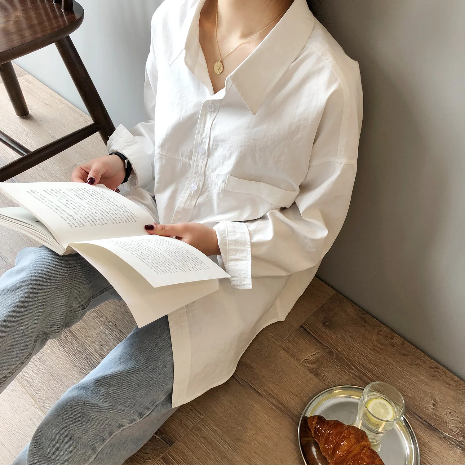 Casual Women Blouse Loose Oversized Long Sleeve Turn Down Collar Button Up Tops Big Cotton Shirts Korean Fashion Clothing