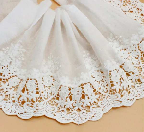 1yard Width:20cm ( 8 Inch) Quality Handmade Cotton Lace Embroidery Laces Fabric Ivory White Color Lace Garment  (ss-578)