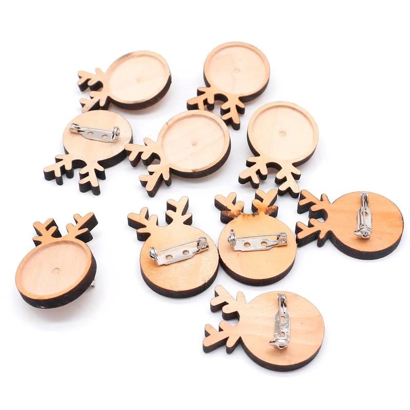 10pcs/lot Christmas Wooden Deer  25mm Round Brooch Base Cabochon Blanks Trays with Brooch Pins Cameo Cabochon Base Setting