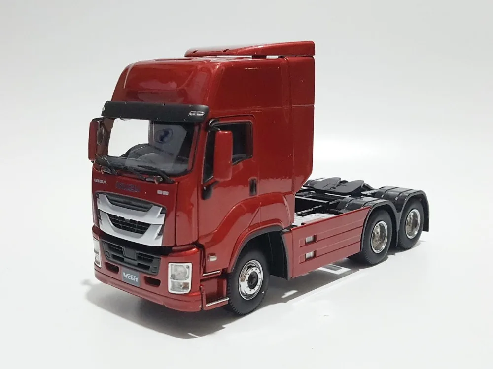 Collectible Alloy Toy Model Gift 1:32 Scale ISUZU GIGA VC61 Truck Tractor Trailer Vehicles Diecast Toy Model for Decoration