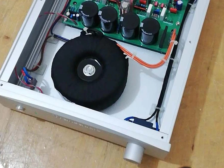 A25B preamp+Poststage Combiner amplifier--Reference United Kingdom sugden circuit