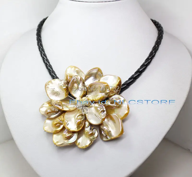 Wholesale FREE P&P golden mother of pearl shell weave flower pendant necklace 18\