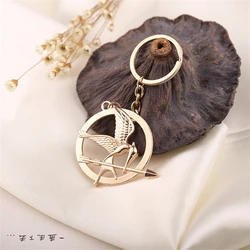 The Hunger Games Portachiavi Popolare Stile Vintage Uccelli di Fascino Boccino d'oro Pendente Della Catena Chiave Portachiavi Portachiavi In Metallo Supporto per Auto