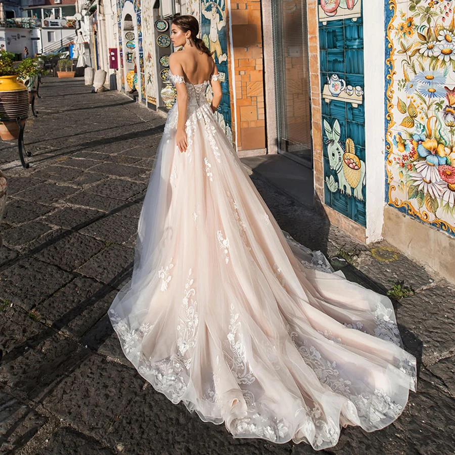 Gaun pengantin ilusi gaun Tulle kustom dengan renda applique seksi bahu terbuka A-line gaun musim panas vestido de noiva