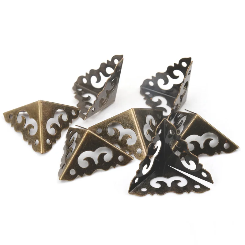Metal Corners For Books Scrapbooking Photo Albums Menus Corner Protectors Metal Crafts DIY Ornament 20x20x20mm 20pcs MZ341