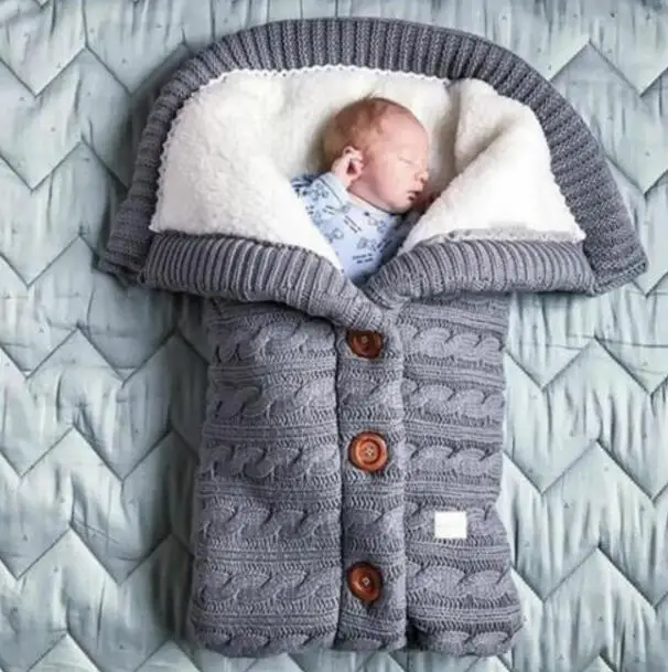 Thick Flannel Button Newborn Sleeping Bag Infant Trolley Sleep Bag Feet Baby Warm Diaper Blanket Swaddle Wrap Knit Envelope Bag