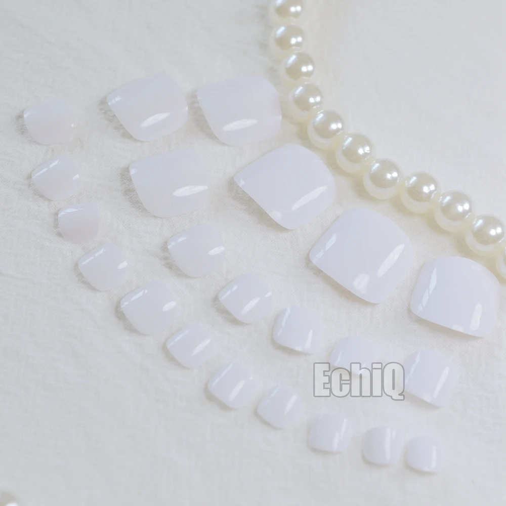 Pure White Valse Teennagel Diy Voet Nep Nagels Art Gereedschap Accessoires Manicure 24 Stuks Salon Decor Nail Stickers Tips