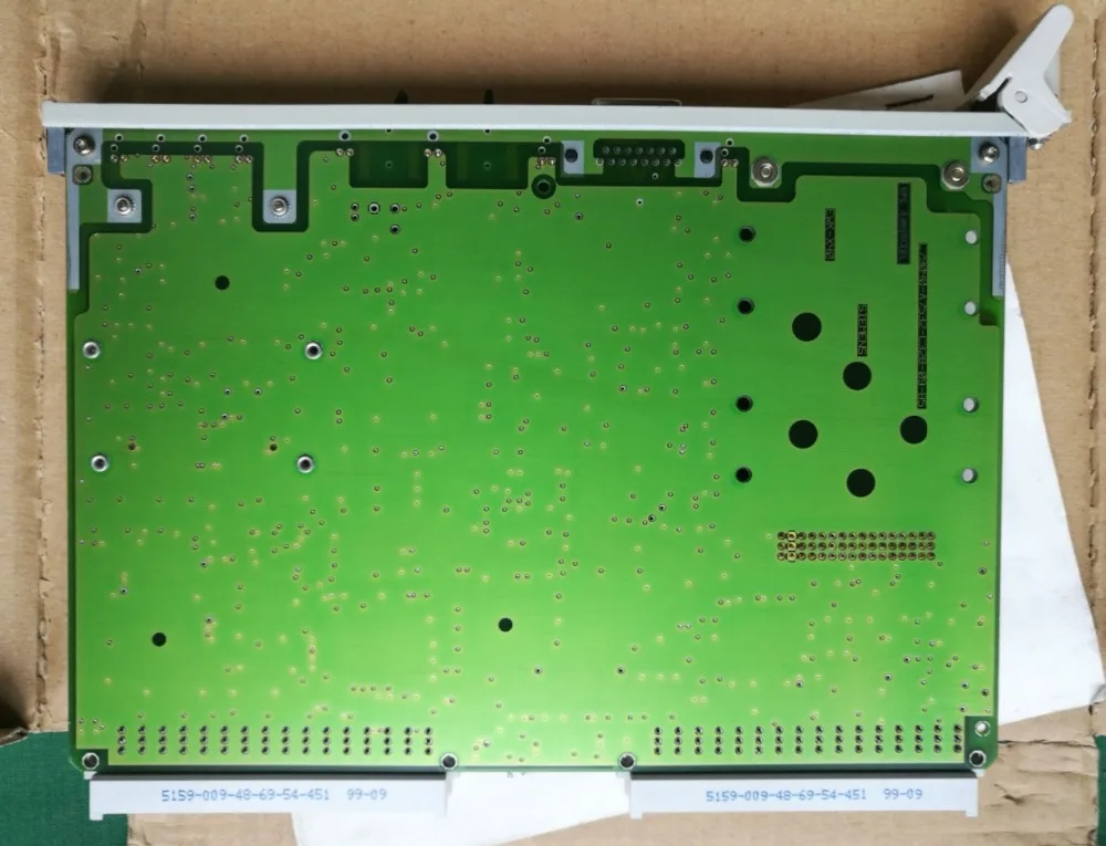 

Новый и оригинальный 6ES5928-3UB21