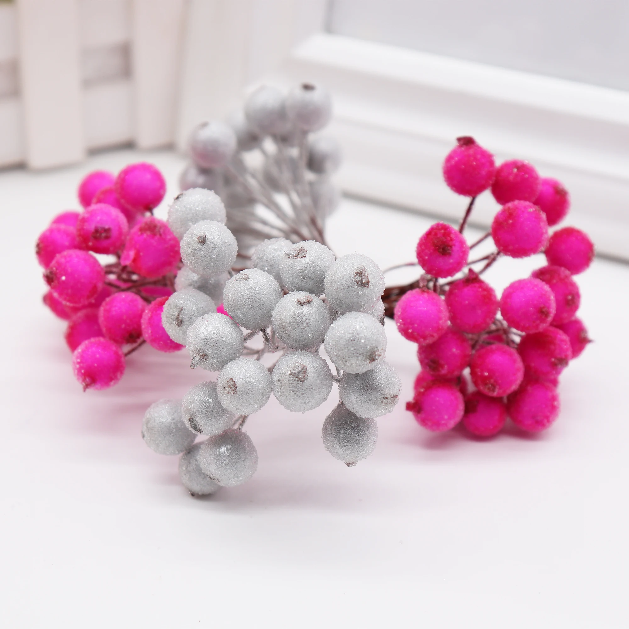 20pcs/40 Heads 1cm Mini Fake Fruit Small Double heads Berries Artificial Flower cherry Stamen Wedding Christmas Decorative