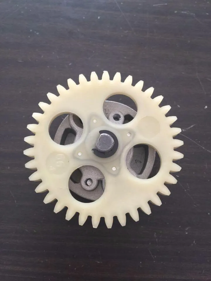 

Free Shipping CQR250 T4 Motorcycle Oil Pump With 37 Teeth Gear Motorcycle Parts