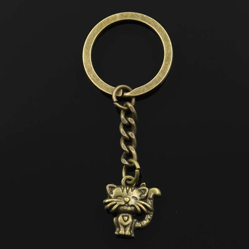 New Fashion Keychain 19x17mm Smiling Cat Pendants DIY Men Jewelry Car Key Chain Ring Holder Souvenir For Gift