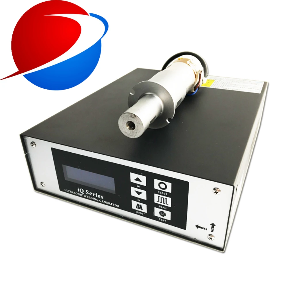 30 kHz 28 kHz Handheld Ultrasonic ปืนเชื่อมสำหรับเชื่อมพลาสติกและโลหะจุดเชื่อมเครื่อง