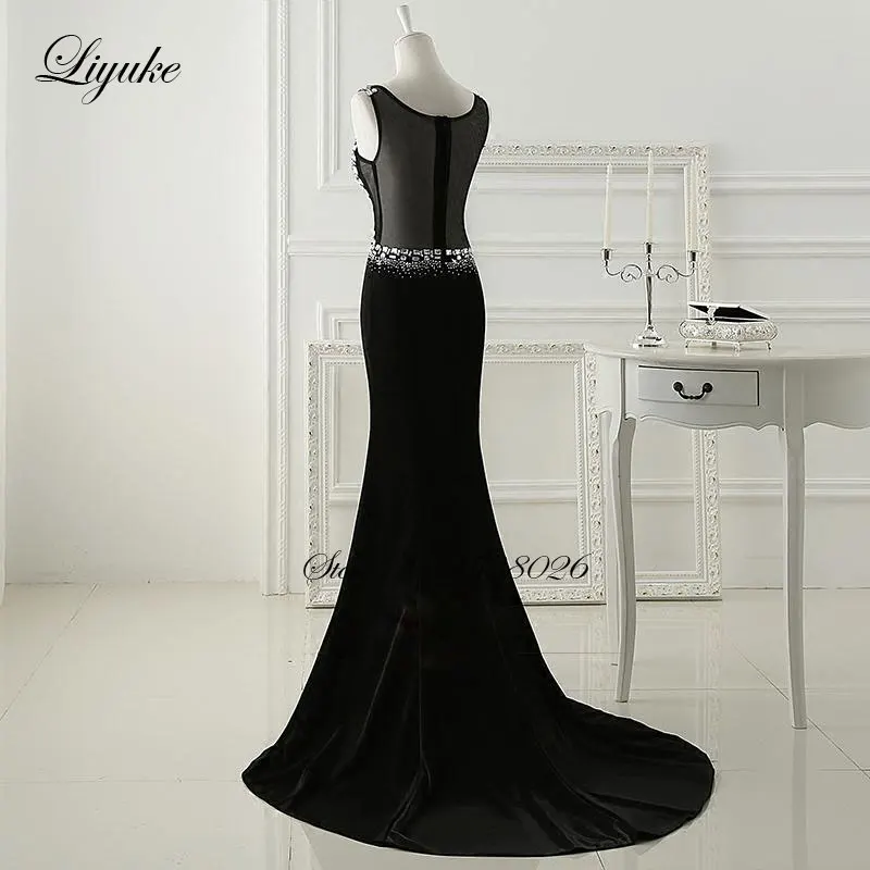 Liyuke Elegant Satin Scoop Neck Floor-Length Mermaid Mother of the Bride dress With Beading Crystals Illusion Back Formal Dress