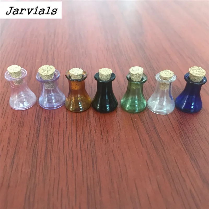 70pcs Mini Glass Color Flask Bottles Model Cute Bottles With Cork Little Flat Bottom Winebottle Gift Tiny Jars Vials Mix 7Colors