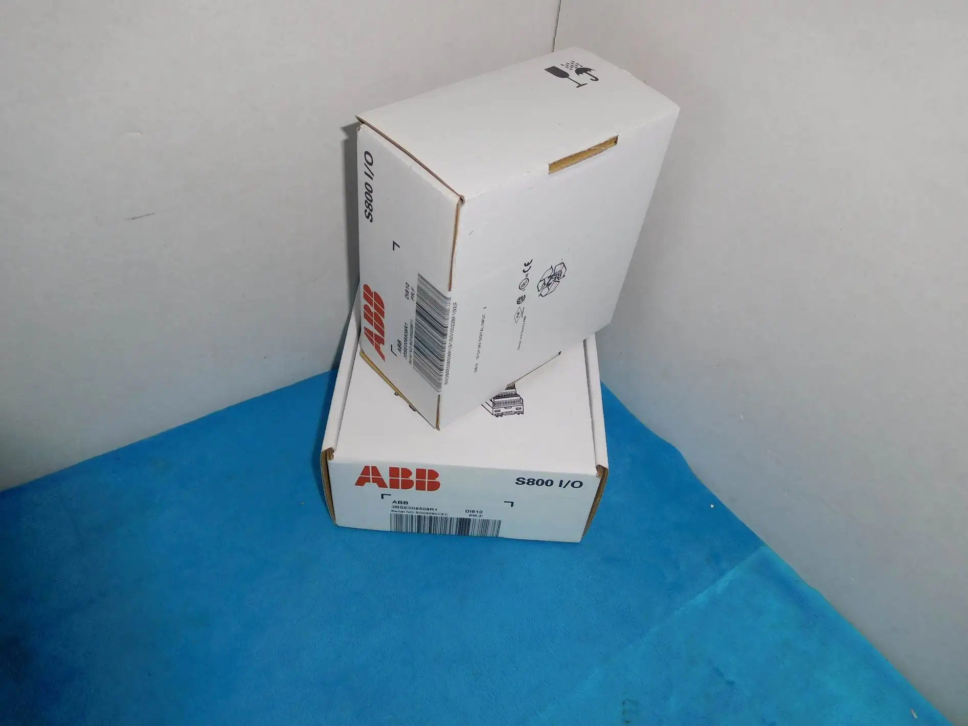 Imagem -02 - Abb Dcs Di810 3bse008508r1 1pc Novo