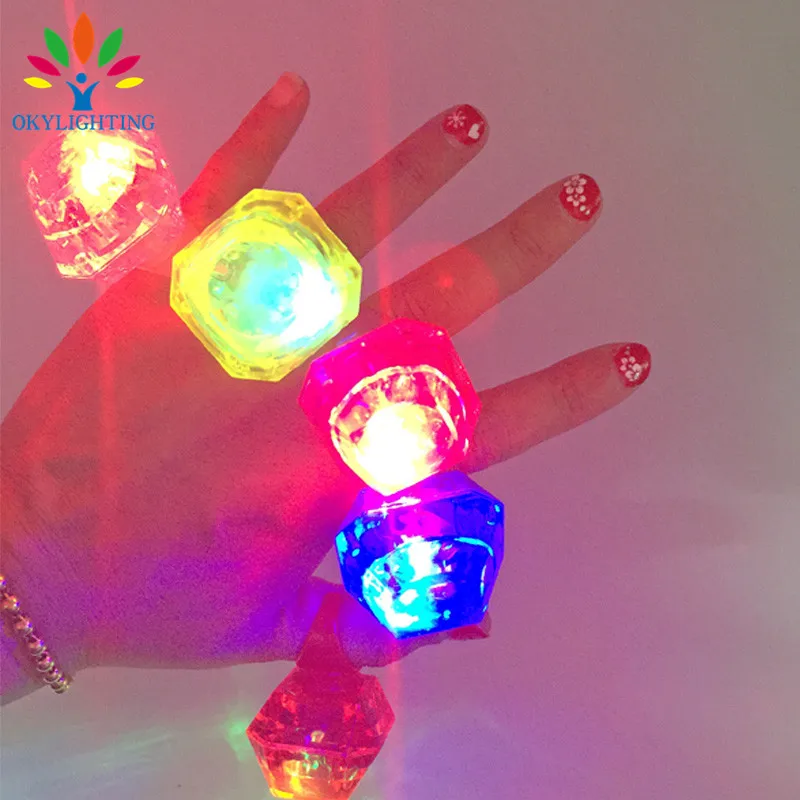 30PCS LED Glowing Huge Diamond Finger Ring Free Shipping Novelty Flashing Light Up Toys for Kids Birthday Wedding Party Favor