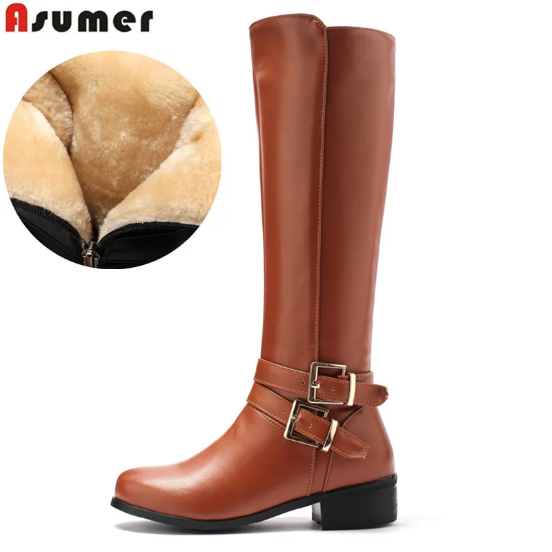 

ASUMER/Большие размеры 34-46, женские сапоги до колена женские мотоциклетные ботинки в стиле ретро с пряжкой на молнии теплые зимние сапоги на меху