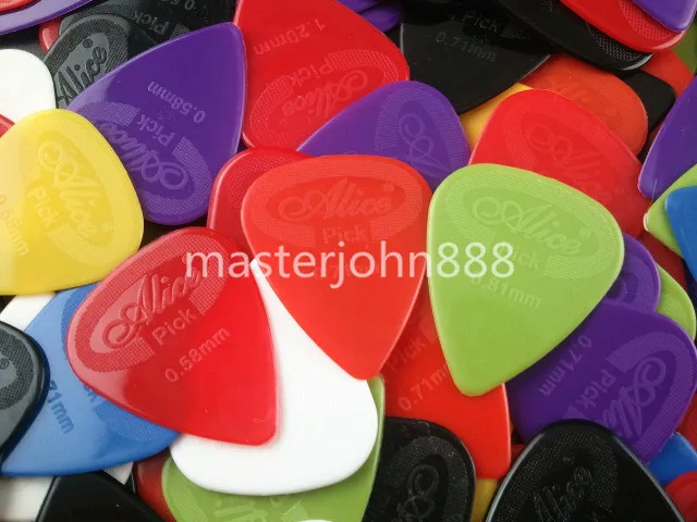 Lots of 100pcs Alice Colorful Projecting Nylon Electric/Acoustic Guitar Picks 6 Thickness Assorted Wholesales Free Shippng