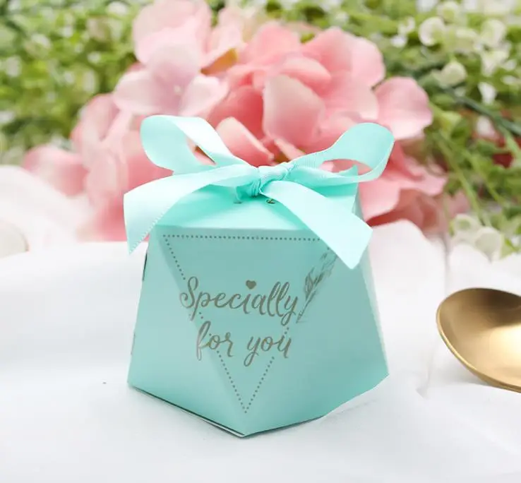 New European Diamond Candy Box Wedding Sugar Box Forest Creative Flamingo Candy Bag with Ribbon 19 Diamond Shaped Paper mixs