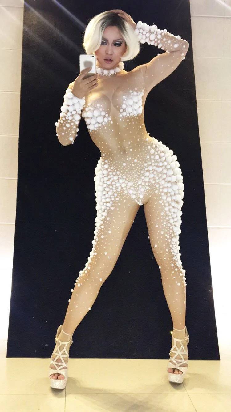 Macacão de bolas pequenas branco, roupa feminina para palco de natal, esticável, nude, para show de aniversário, baile, comemoração, fantasia