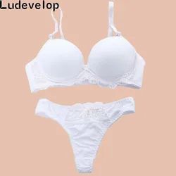 Women Underwear Solid Vs Bra Thong Sets Sexy Plus Size Lingerie Suit Lace Bra And Panties Female Push Up Bra Set