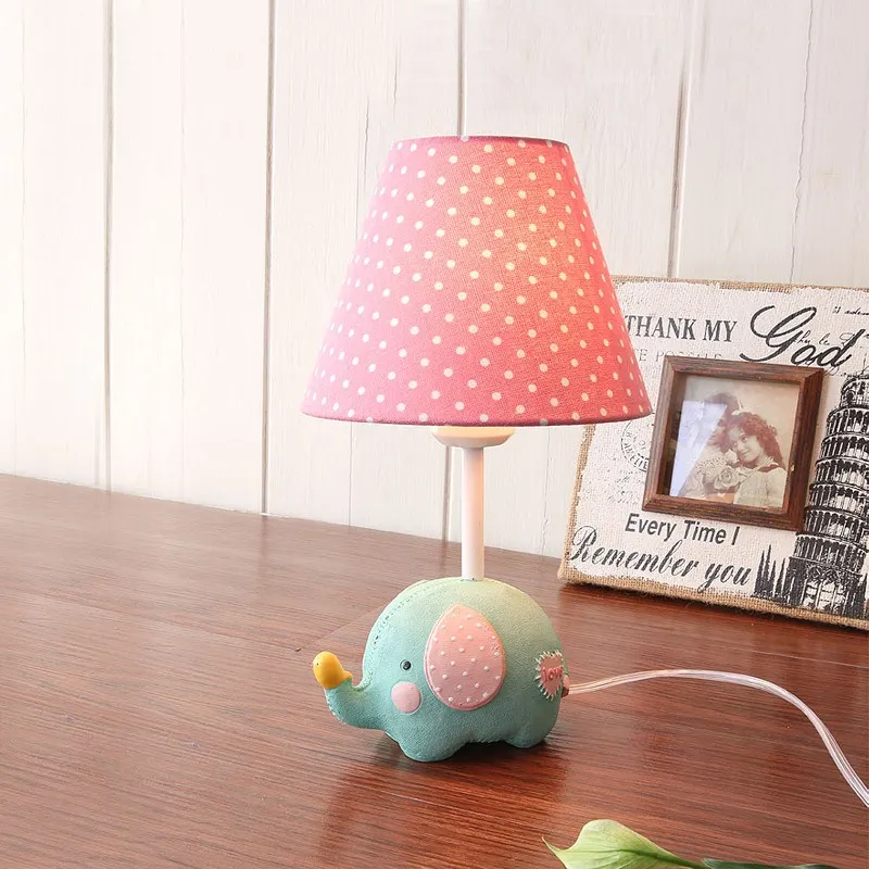 

American Pastoral little fresh cartoon elephant desk lamp Boy Girl Bedroom child room European simplified animal lamp