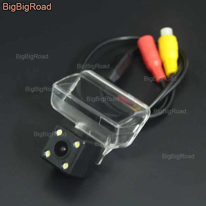 BigBigRoad Car Intelligent Dynamic Track Rear View Camera For Toyota EZ 2011--2016 / Citroen DS4 / Xsara / Picasso MPV