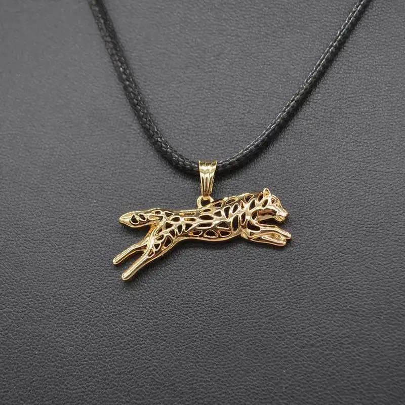 Rope Chain Women Leaping Siberian Husky Necklaces Running Dog Pendant Necklaces