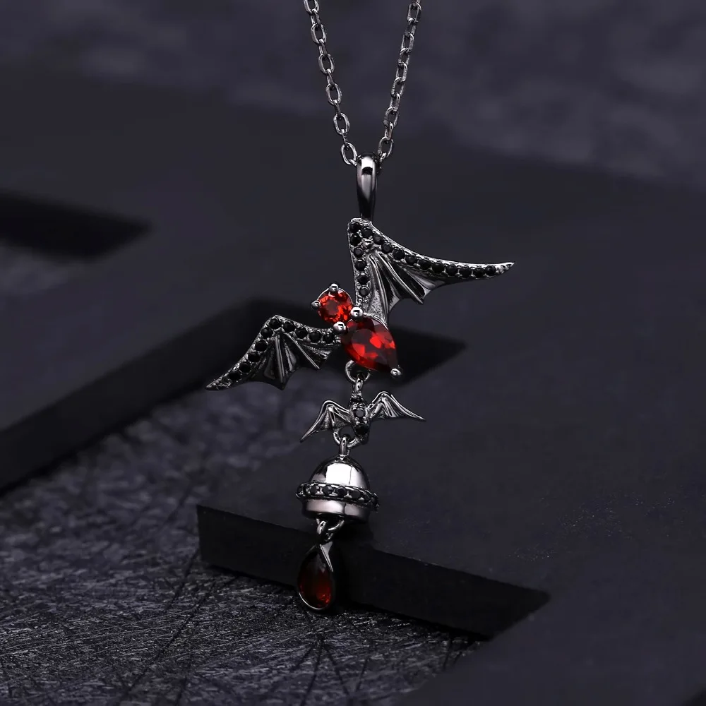 GEM\'S BALLET 925 Sterling Sliver Bat Shape Natural Garnet Gemstone Vintage Gothic Punk Pendant Necklace For Women Party Jewelry