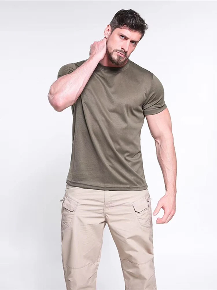 MEGE marka odzież militarna taktyczne męski t-shirt okrągły dekolt koszulka Solid z krótkim rękawem oddychająca szybkoschnąca koszula na co dzień — zdjęcie 2