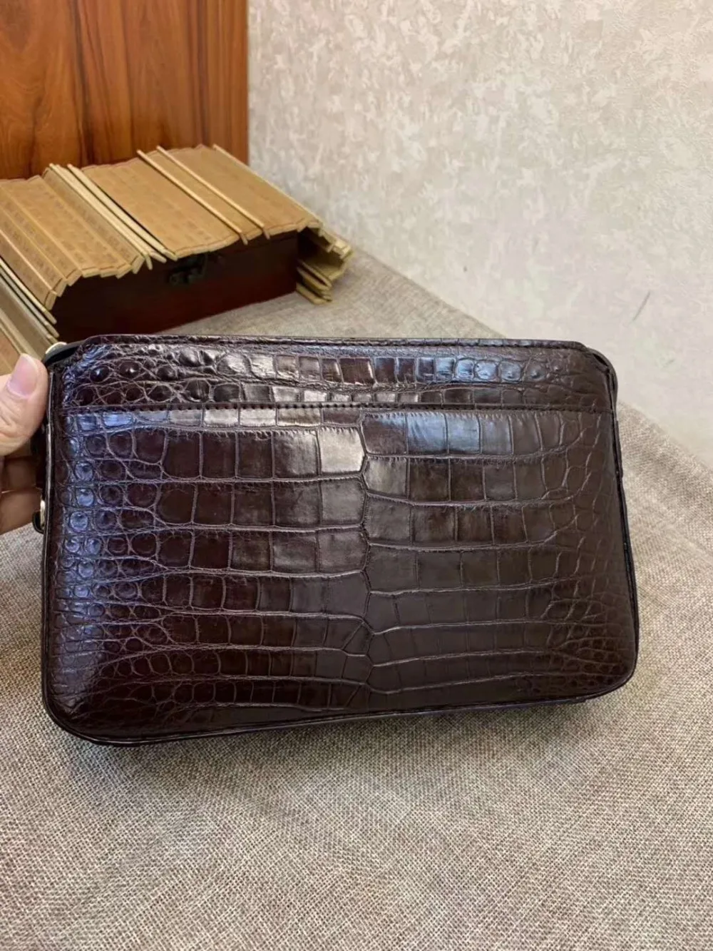 

Real genuine crocodile head skin big size men wallet clutch with inner cow skin lining double zips closure men business holder