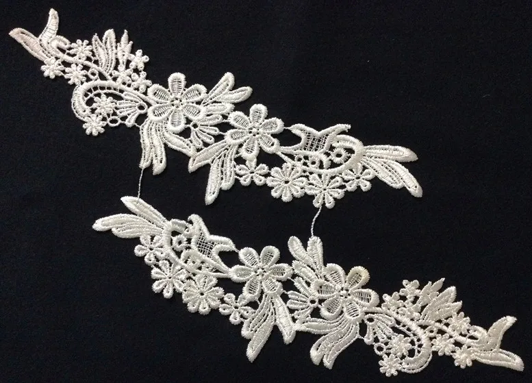 

29cm*8.7cm water soluble embroidery mirrored applique,wedding dress applique,XERY-1128A