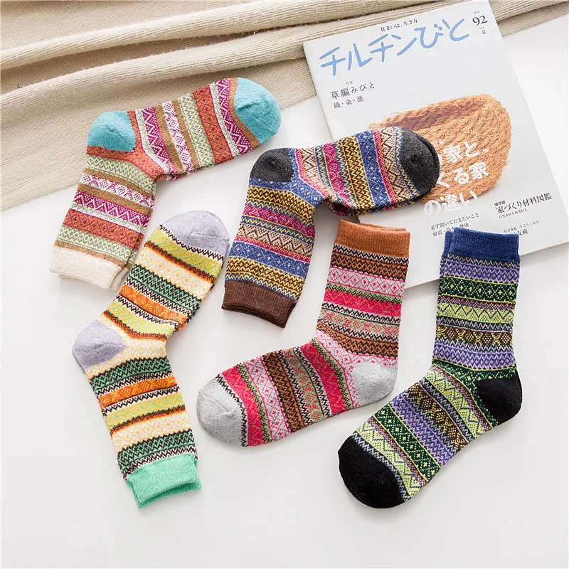 Winter New Products Warm Thicken National Wind Women\'s Wool Medium Tube  Socks Factory Wholesale 5 Pairs