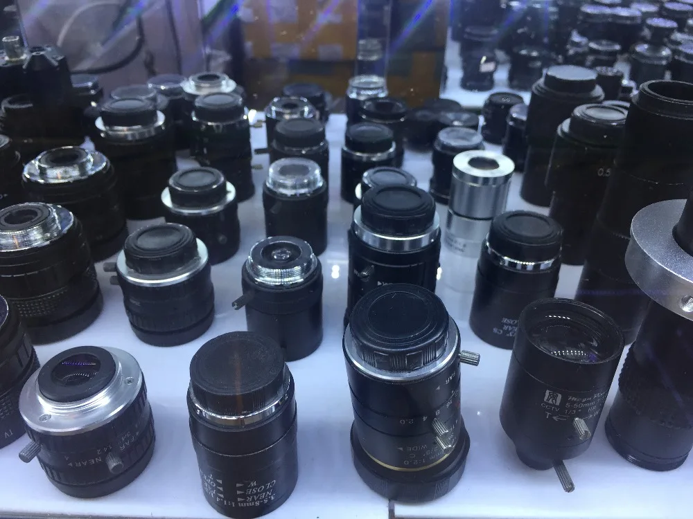 Objectif Varifocal 2.8-12 Mm Pour Caméra De Surveillance 3MP - Mise Au Point Manuelle - Monture CS - 8