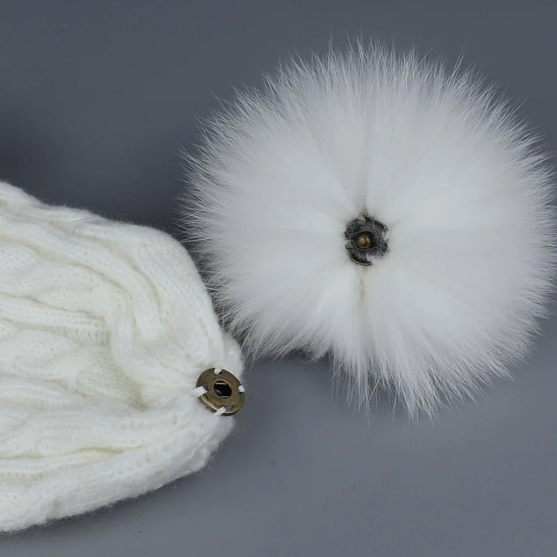 Real Natural Raccoon Fox Fur Pompoms Fur Balls For Knitted Hat Cap Beanies Skullies and Keychain and Scarves Real Fur Pom poms