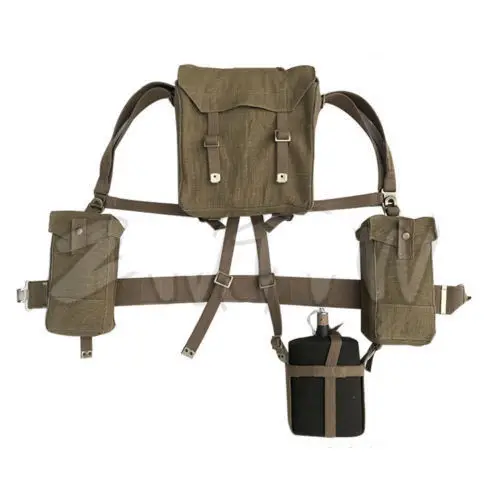 WO2 Britse pukkel P37 Smallpack met L straps Khaki met messing gespen - origineel | Brits /Canad. Uitrusting & overig orig. WO2 | Military Collectibles 4U
