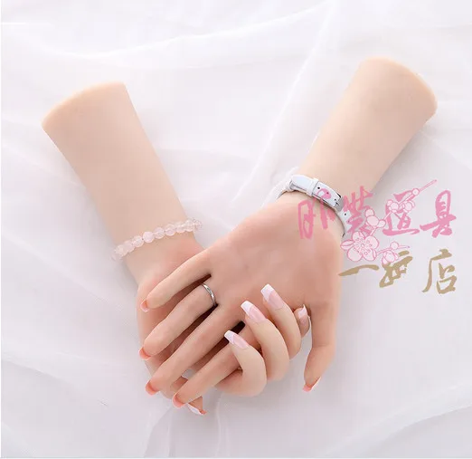 Free shipping! Luxury High Quality Realistic Human Silicone Hand Manikin Hands Model Female Hand Mannequin