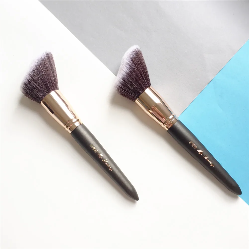 

MyDestiny Powder Contour Brush 016 - All-in-One Full coverage sculpting and shaping brush - Beauty Makeup Blender Tool