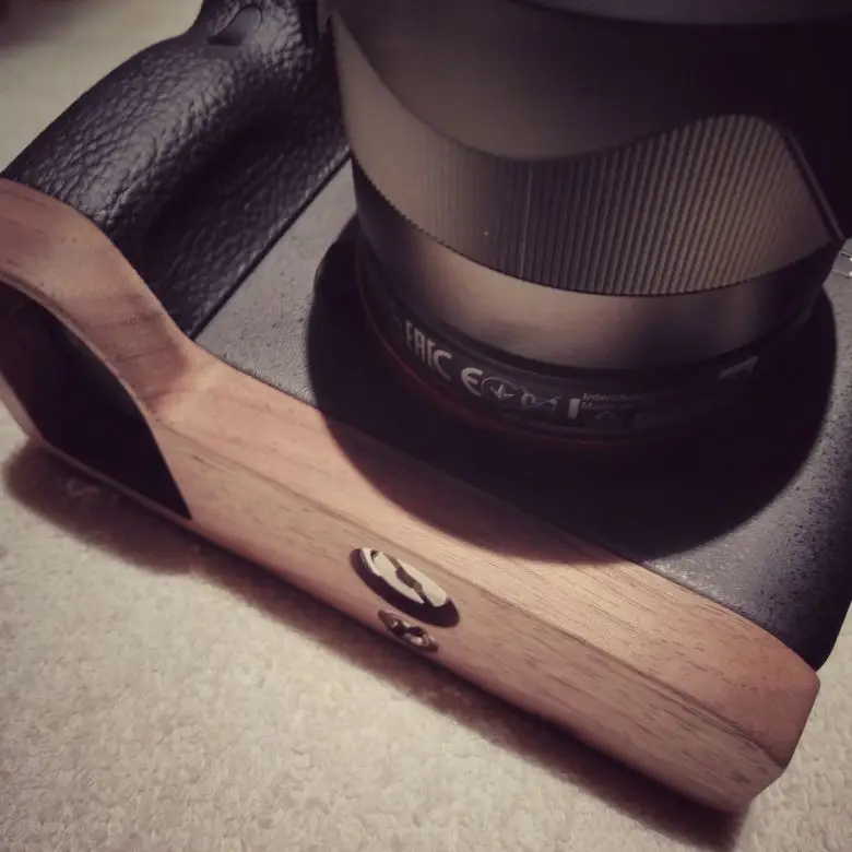 วอลนัทไม้ Hand Grip แผ่นสำหรับ Sony A9 A7m3 A7RIII ILCE-7RM3 A7R MKIII