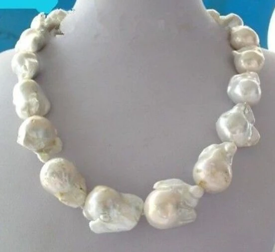 

Free shipping White Unusual Baroque Pearl Necklace disc Clasp 18 "